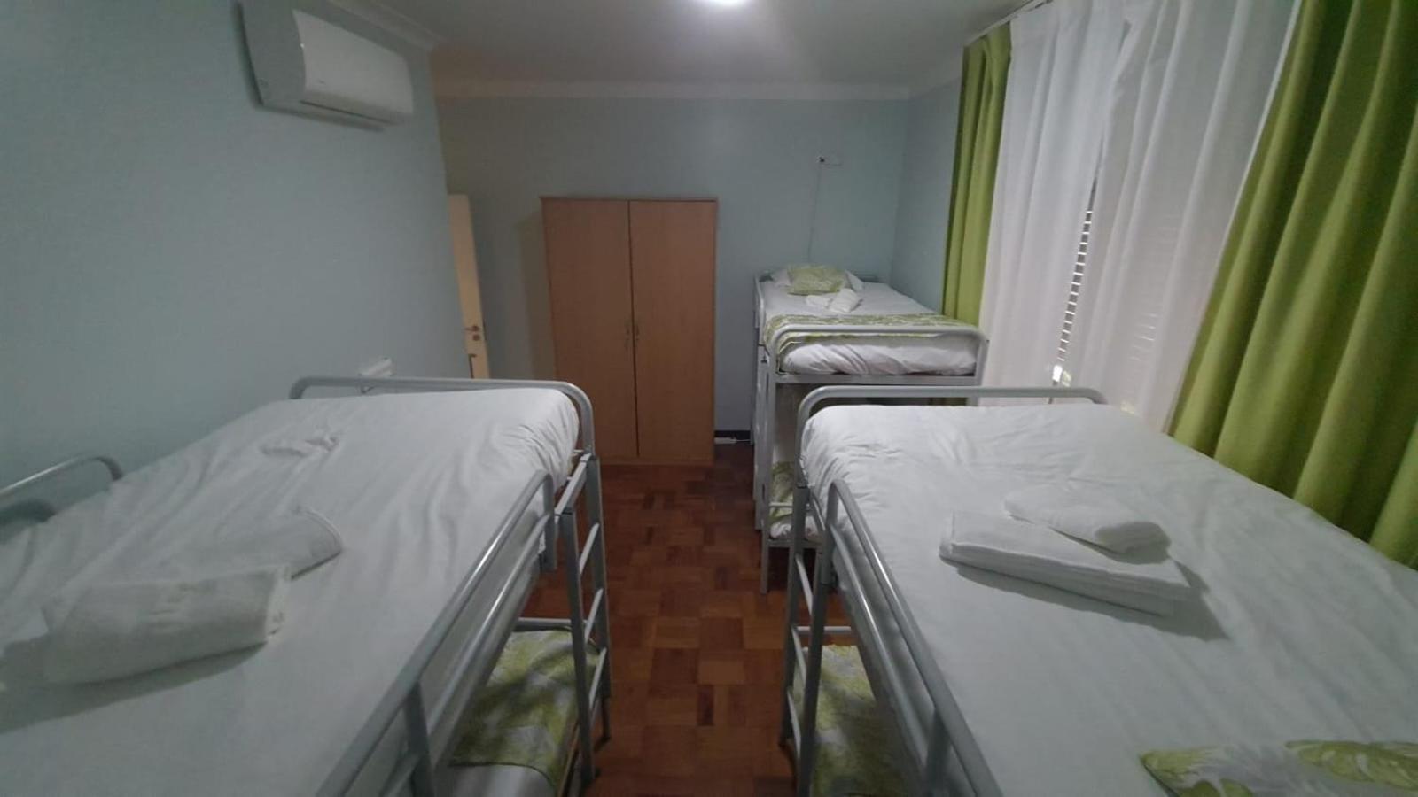 Hostel Jardins De Sao Luis Setúbal Esterno foto