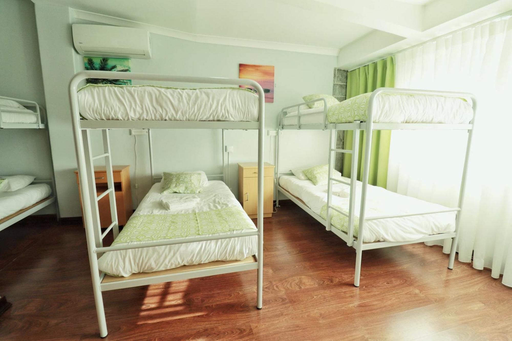 Hostel Jardins De Sao Luis Setúbal Esterno foto