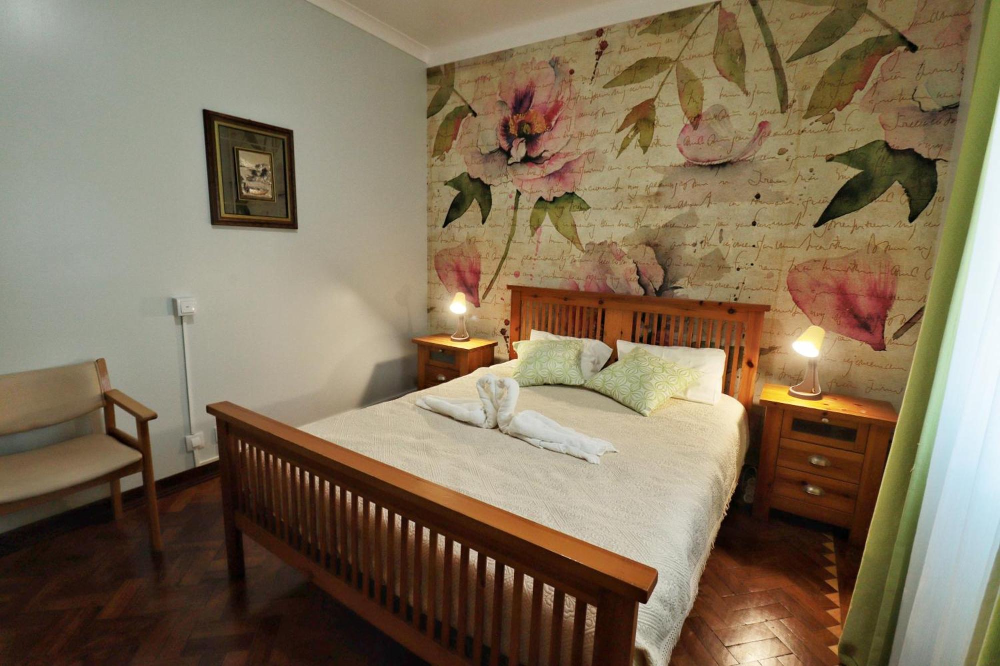 Hostel Jardins De Sao Luis Setúbal Esterno foto